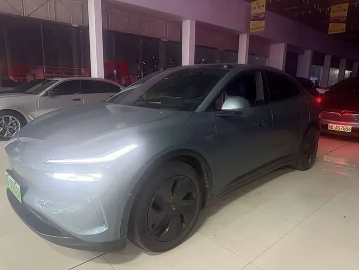 Nio Onvo L60 2024 из Китая — купить под ключ