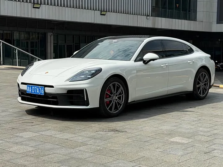 Porsche Panamera 2025 из Китая — купить под ключ