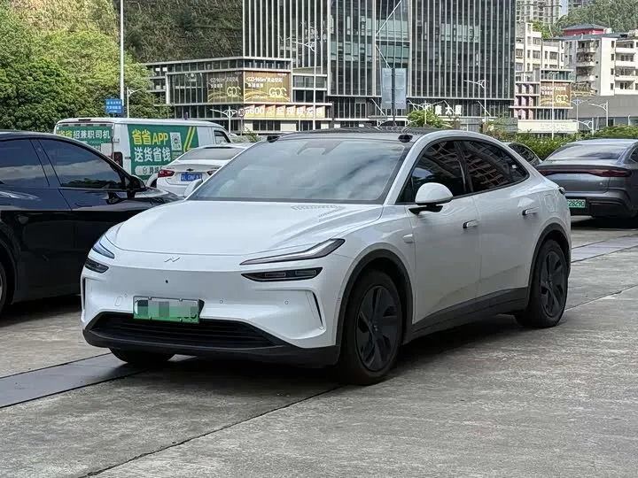 Nio Onvo L60 2025 из Китая — купить под ключ