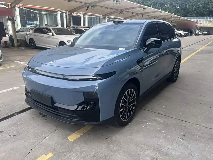 Leapmotor B10 2025 из Китая — купить под ключ
