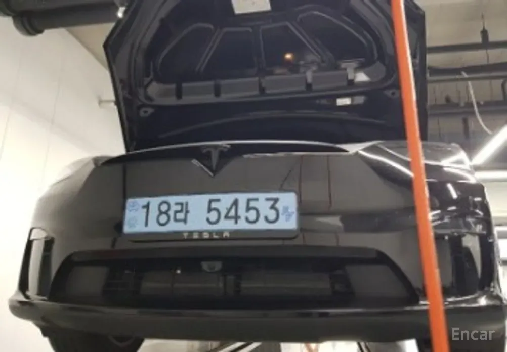 Tesla Model X 2018 из Кореи — купить под ключ
