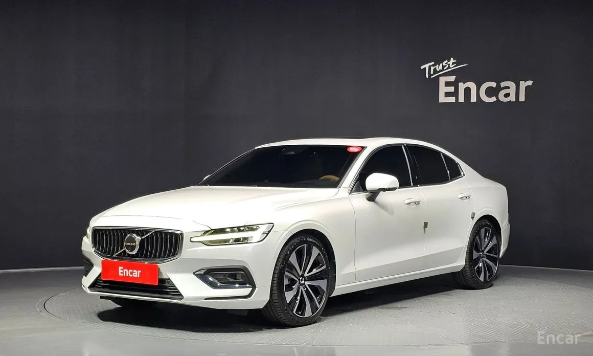 Volvo S60 2025 из Кореи — купить под ключ