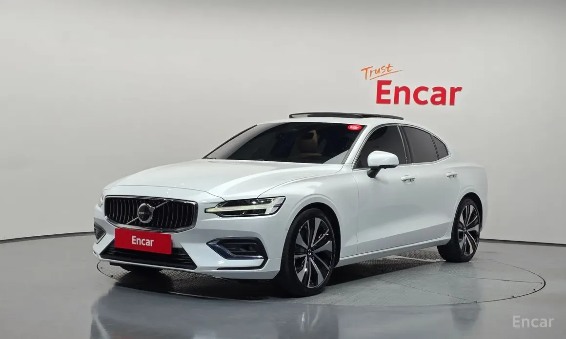 Volvo S60 2023 из Кореи — купить под ключ