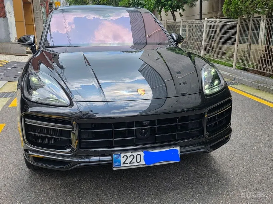Porsche Cayenne 2023 из Кореи — купить под ключ