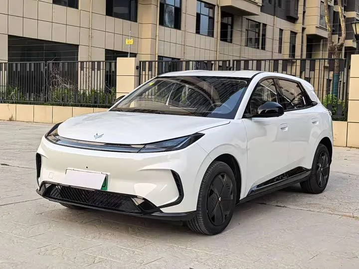 BAIC Arcfox T1 2025 из Китая — купить под ключ