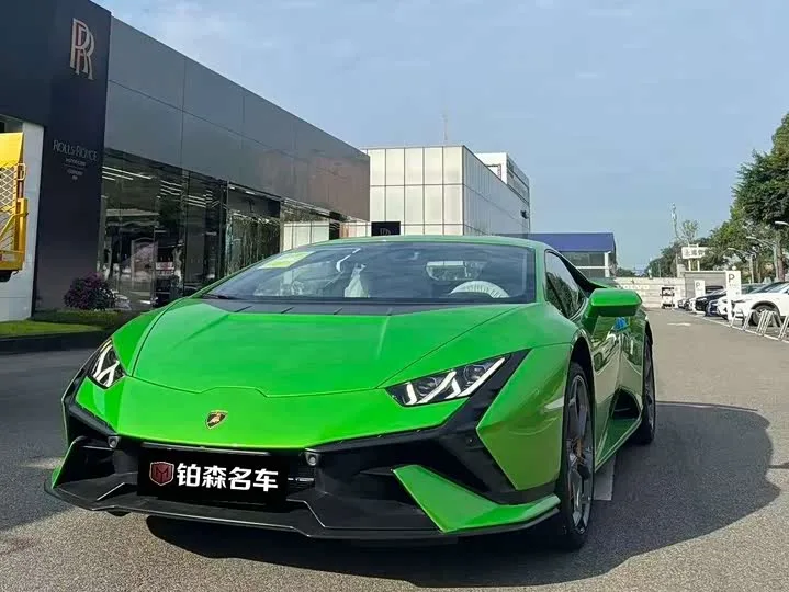 Lamborghini Huracán 2024 из Китая — купить под ключ