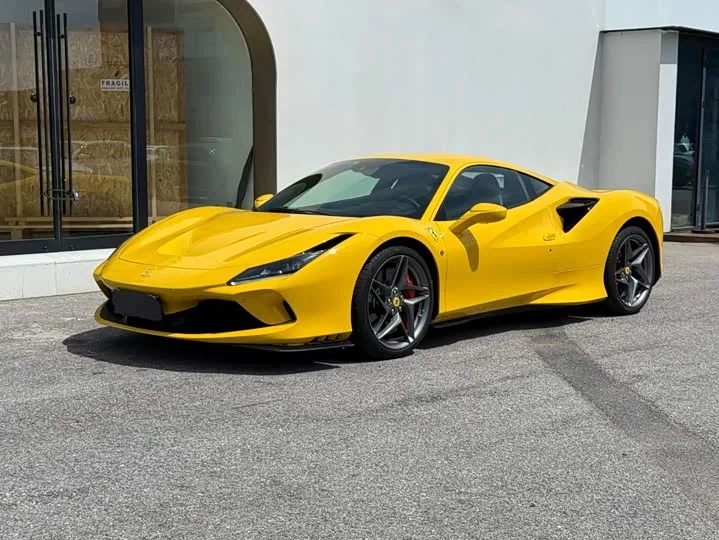Ferrari F8 2023 из Китая — купить под ключ