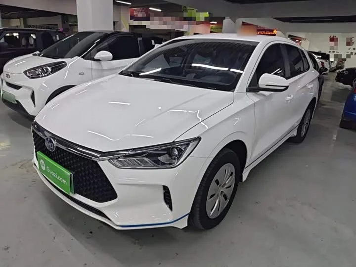 BYD E2 2022 из Китая — купить под ключ