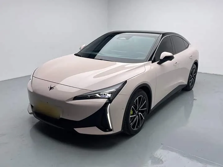BAIC Arcfox Alpha S5 2024 из Китая — купить под ключ