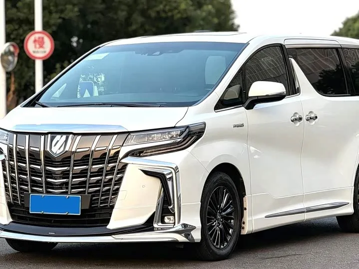 Toyota Alphard 2021 из Китая — купить под ключ
