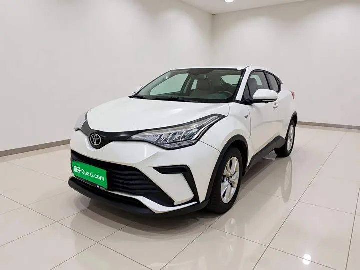 Toyota Izoa 2023 из Китая — купить под ключ
