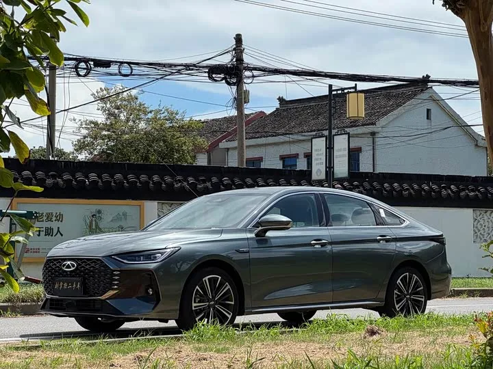Chery Arrizo 8 Pro 2025 из Китая — купить под ключ