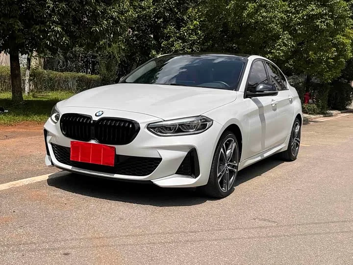 BMW 1 Series 2022 из Китая — купить под ключ