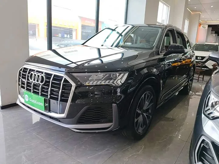 Audi Q7 2024 из Китая — купить под ключ