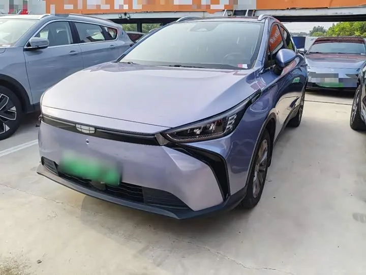 Geely Geometry M6 2022 из Китая — купить под ключ