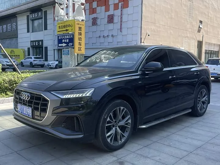 Audi Q8 2022 из Китая — купить под ключ