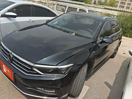 Volkswagen Passat Variant 2023 из Китая — купить под ключ