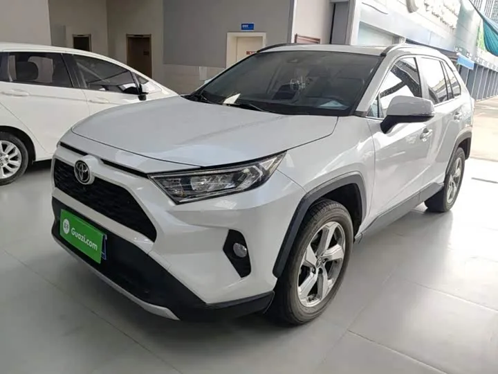 Toyota RAV4 2022 из Китая — купить под ключ