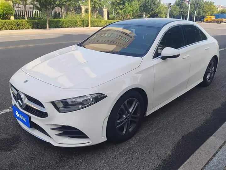 Mercedes-Benz A-Class 2023 из Китая — купить под ключ