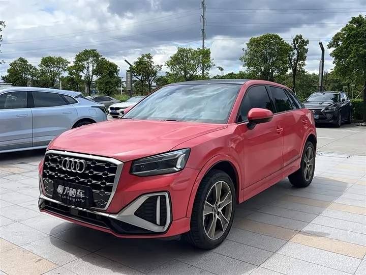Audi Q2L 2024 из Китая — купить под ключ