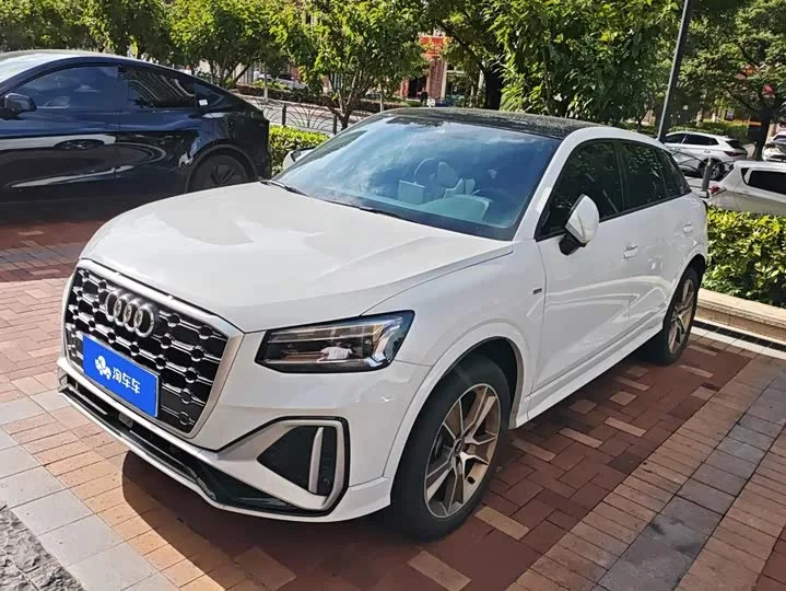 Audi Q2L 2023 из Китая — купить под ключ
