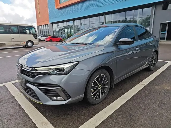 Roewe i5 2022 из Китая — купить под ключ
