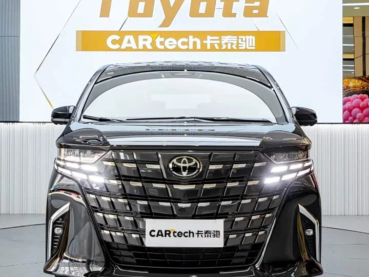 Toyota Alphard 2025 из Китая — купить под ключ