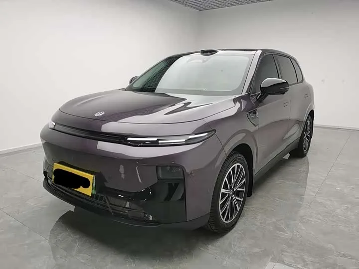 Leapmotor B10 2025 из Китая — купить под ключ