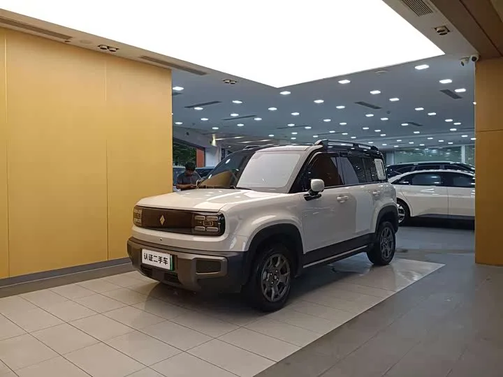 Baojun Yep Plus 2026 из Китая — купить под ключ