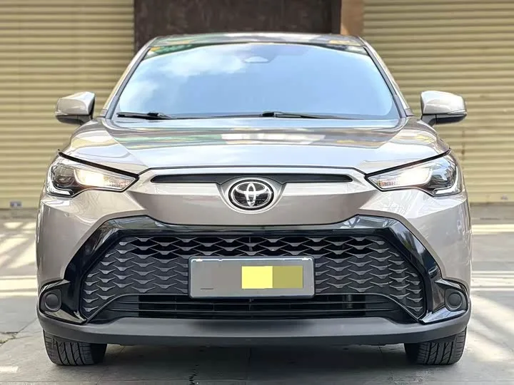 Toyota Frontlander 2023 из Китая — купить под ключ