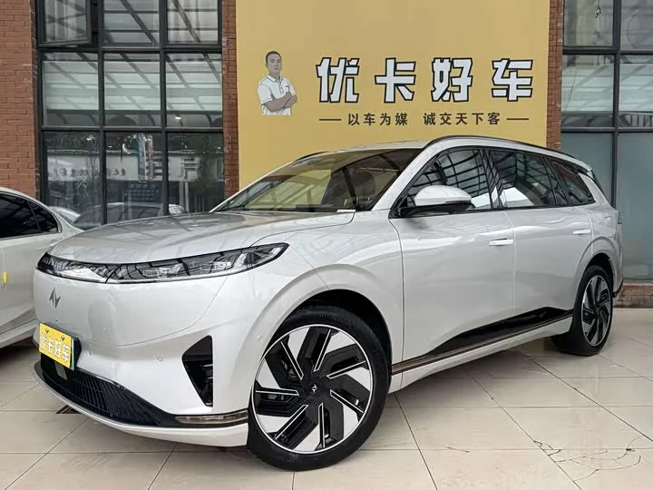 Dongfeng Yipai eπ 008 2025 из Китая — купить под ключ