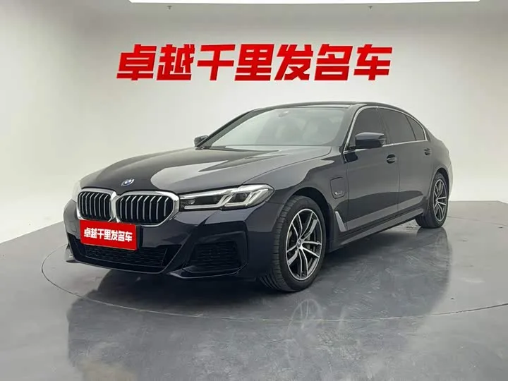 BMW 5 Series Hybrid 2022 из Китая — купить под ключ