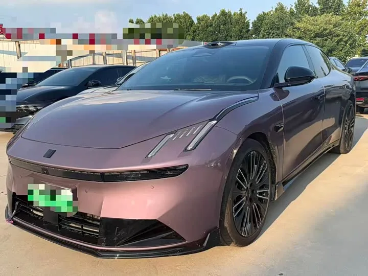 Lynk & Co 30 EM-P Hybrid 2025 из Китая — купить под ключ