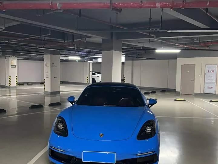 Porsche 718 2022 из Китая — купить под ключ