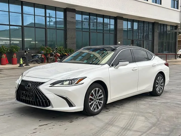 Lexus ES 2023 из Китая — купить под ключ