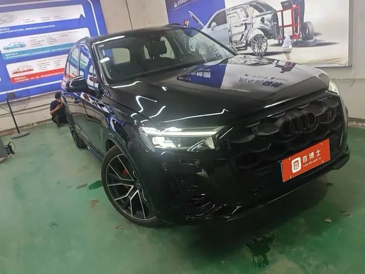 Audi Q7 2025 из Китая — купить под ключ