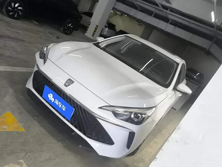 Roewe i5 2023 из Китая — купить под ключ