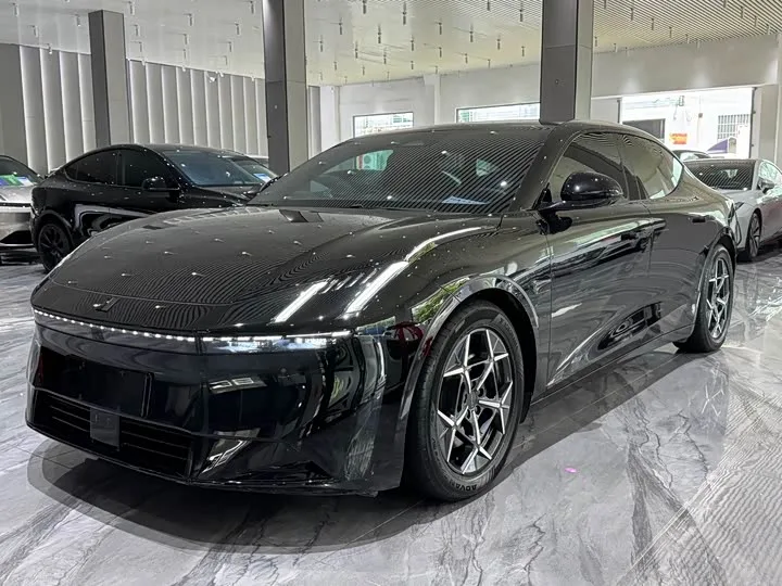 Lynk & Co Z10 2024 из Китая — купить под ключ