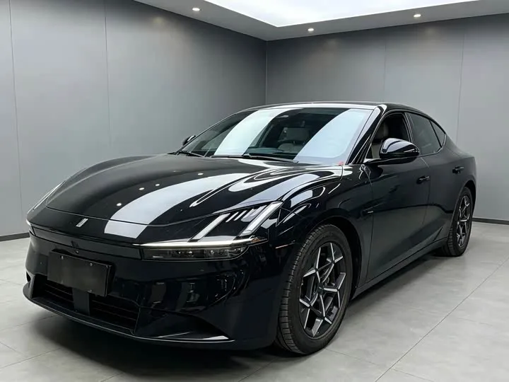 Lynk & Co Z10 2024 из Китая — купить под ключ