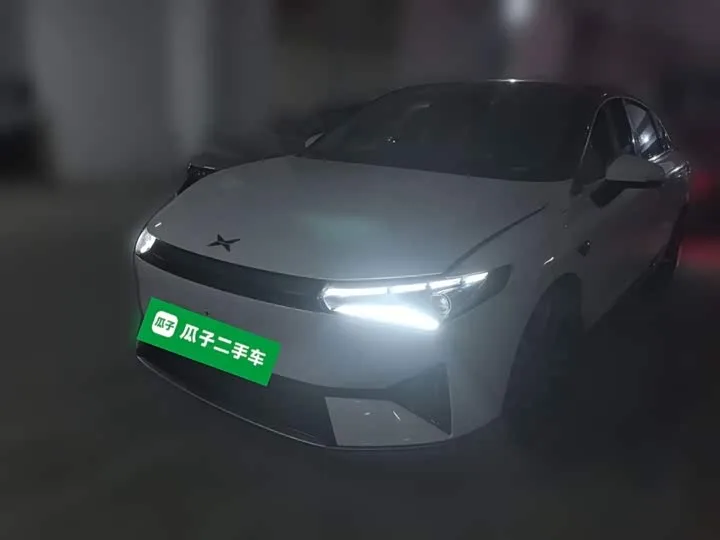 XPeng P5 2022 из Китая — купить под ключ