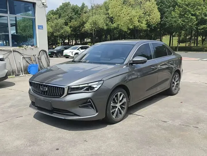 Geely Emgrand 2023 из Китая — купить под ключ