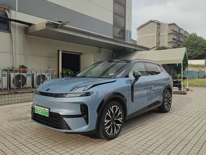 Lynk & Co 08 EM-P Hybrid 2026 из Китая — купить под ключ