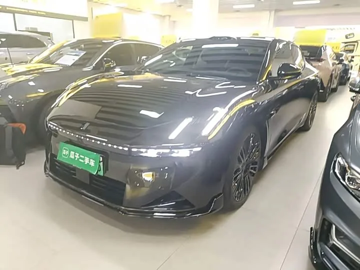 Lynk & Co 30 EM-P Hybrid 2025 из Китая — купить под ключ