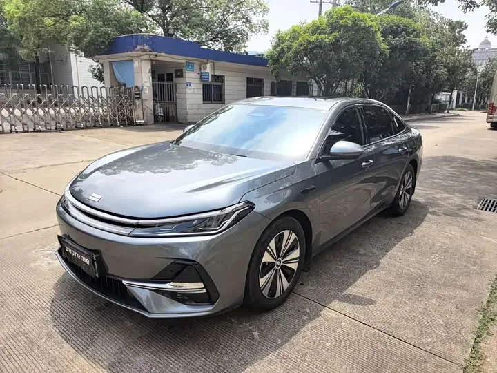 Geely Galaxy A7 2026 из Китая — купить под ключ
