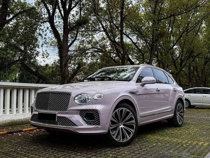 Bentley Bentayga Hybrid 2022 из Китая — купить под ключ