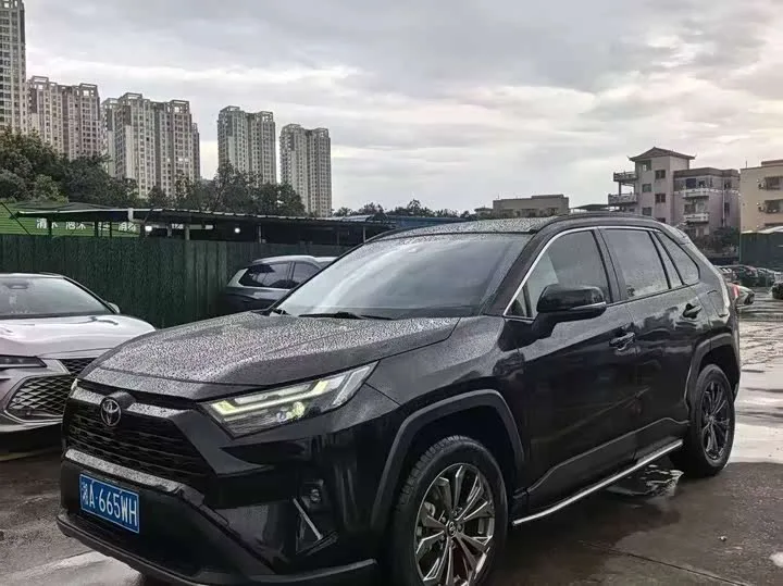Toyota RAV4 2023 из Китая — купить под ключ