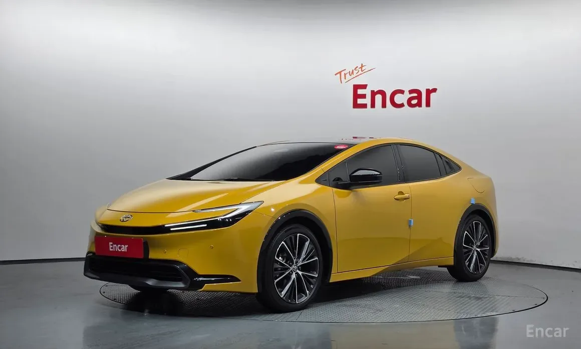 Toyota Prius 2026 из Кореи — купить под ключ