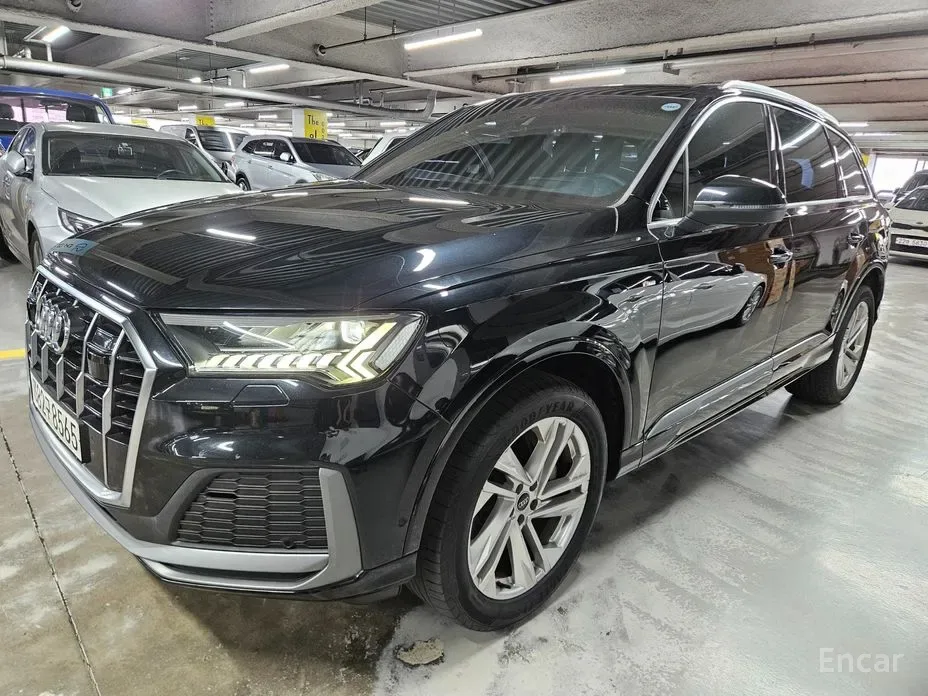Audi Q7 2022 из Кореи — купить под ключ