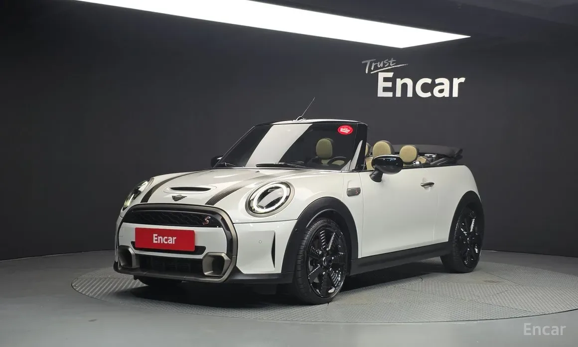 Mini Cooper Convertible 2001 из Кореи — купить под ключ