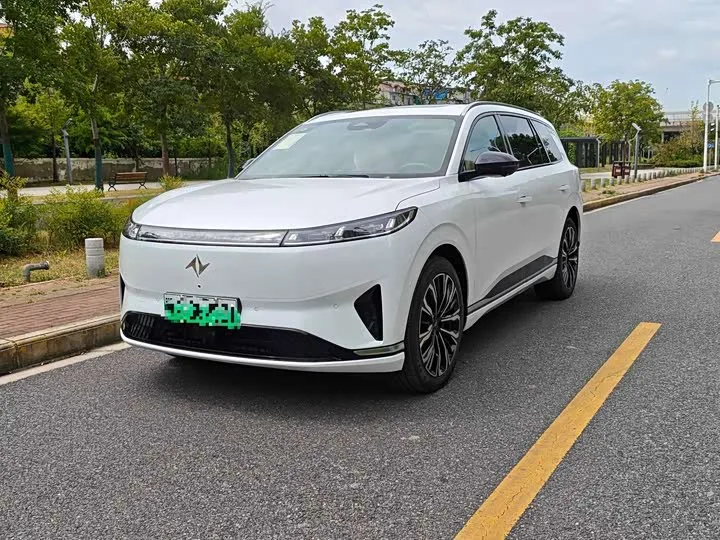 Dongfeng Yipai eπ 008 2026 из Китая — купить под ключ